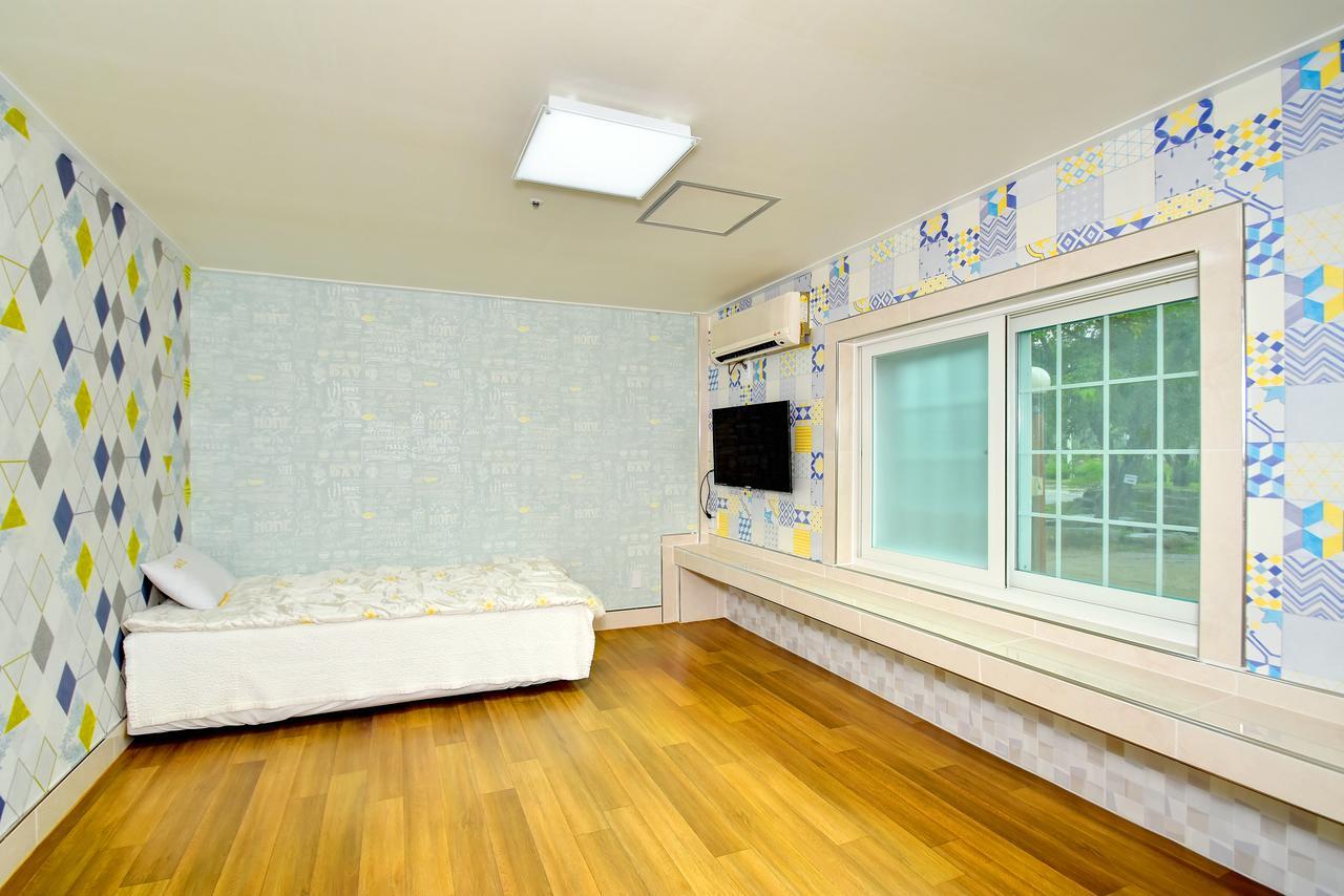 Sungbo Youth Hostel Mungyeong Exterior photo