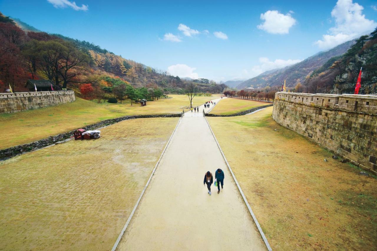 Sungbo Youth Hostel Mungyeong Exterior photo