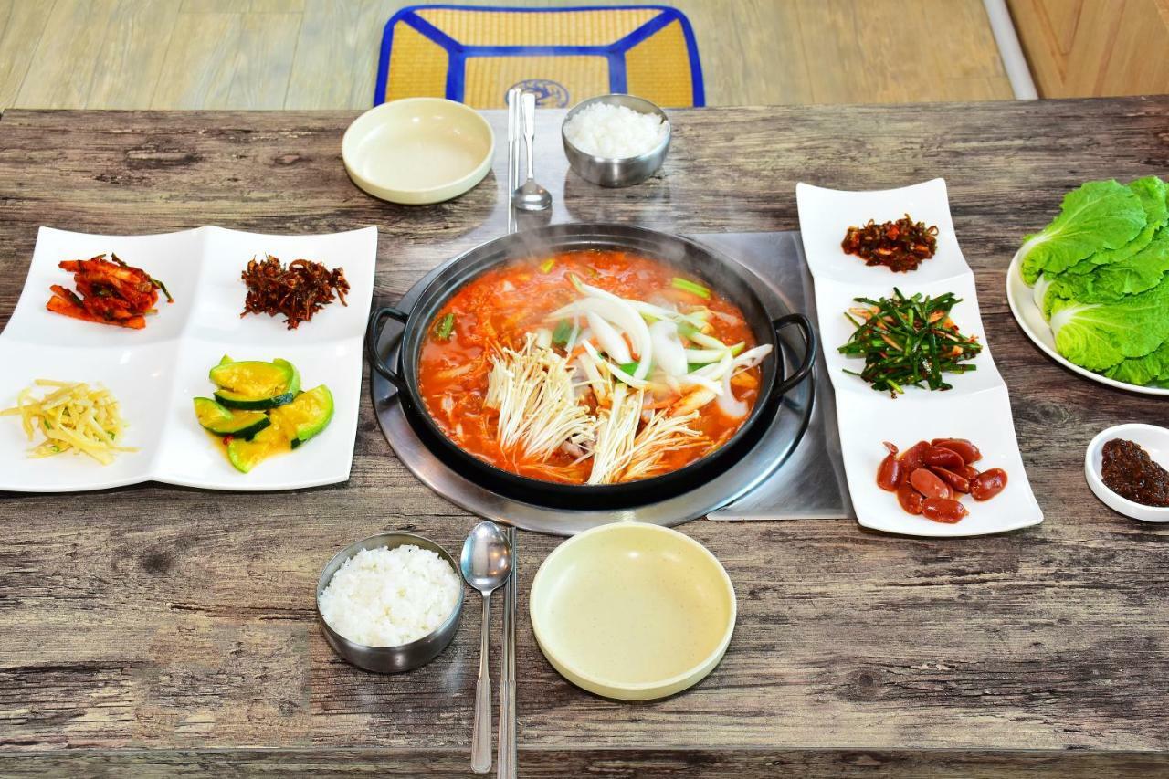 Sungbo Youth Hostel Mungyeong Exterior photo